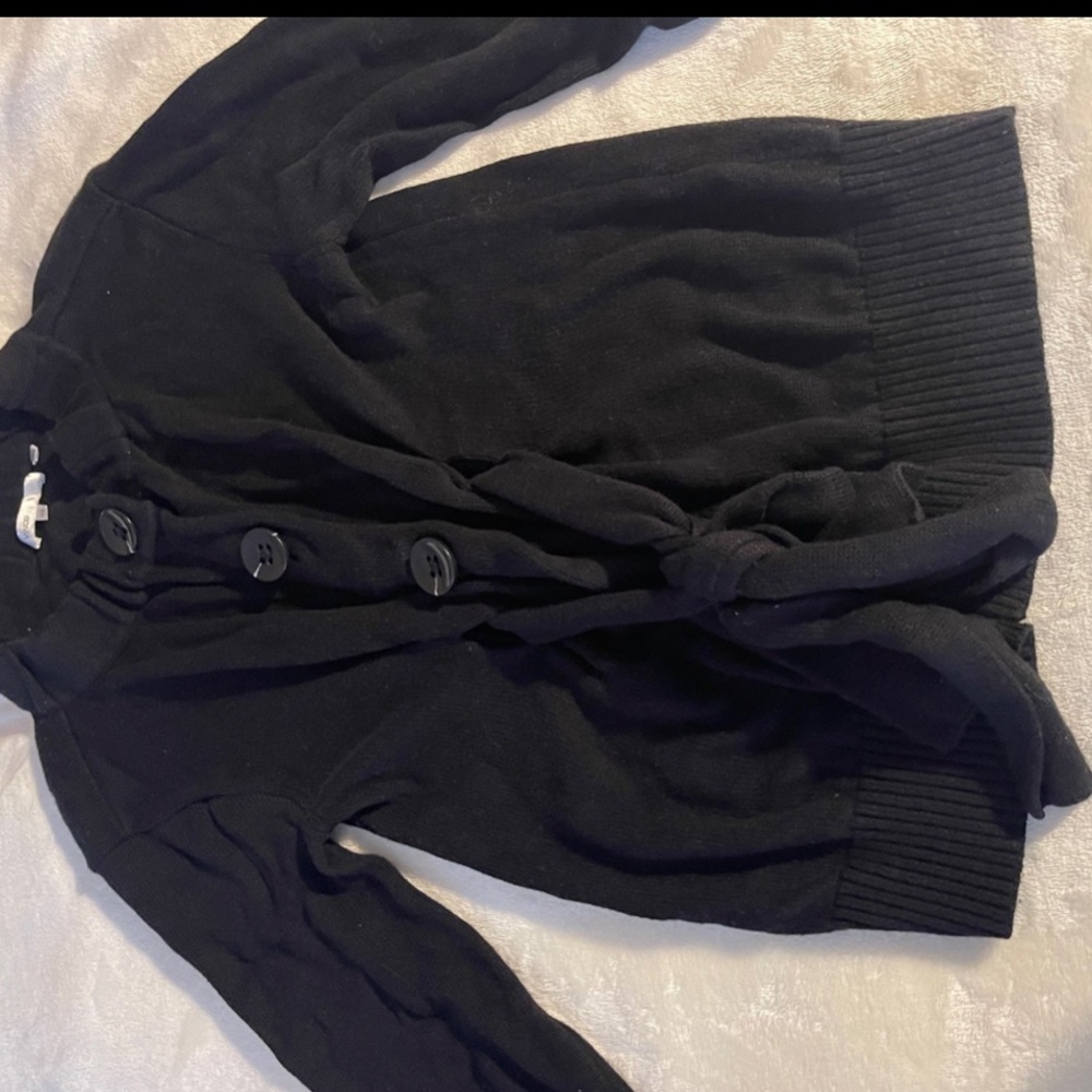 Vince button down sweater. XS
